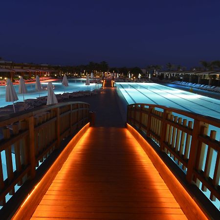 Baia Lara Hotel Antalya Exterior foto The Atlantis Paradise Island resort