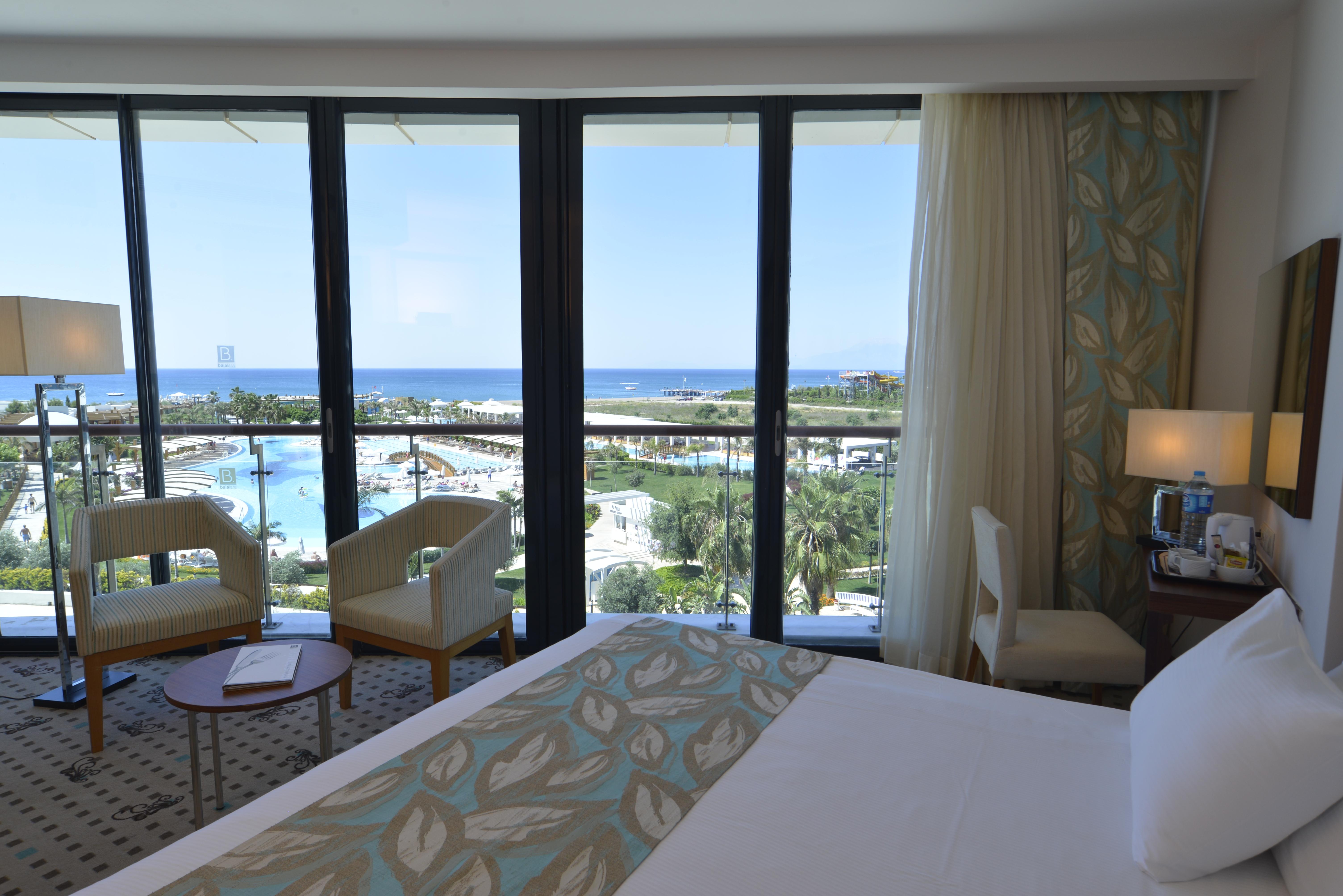Baia Lara Hotel Antalya Exterior foto A room at the Atlantis Paradise Island