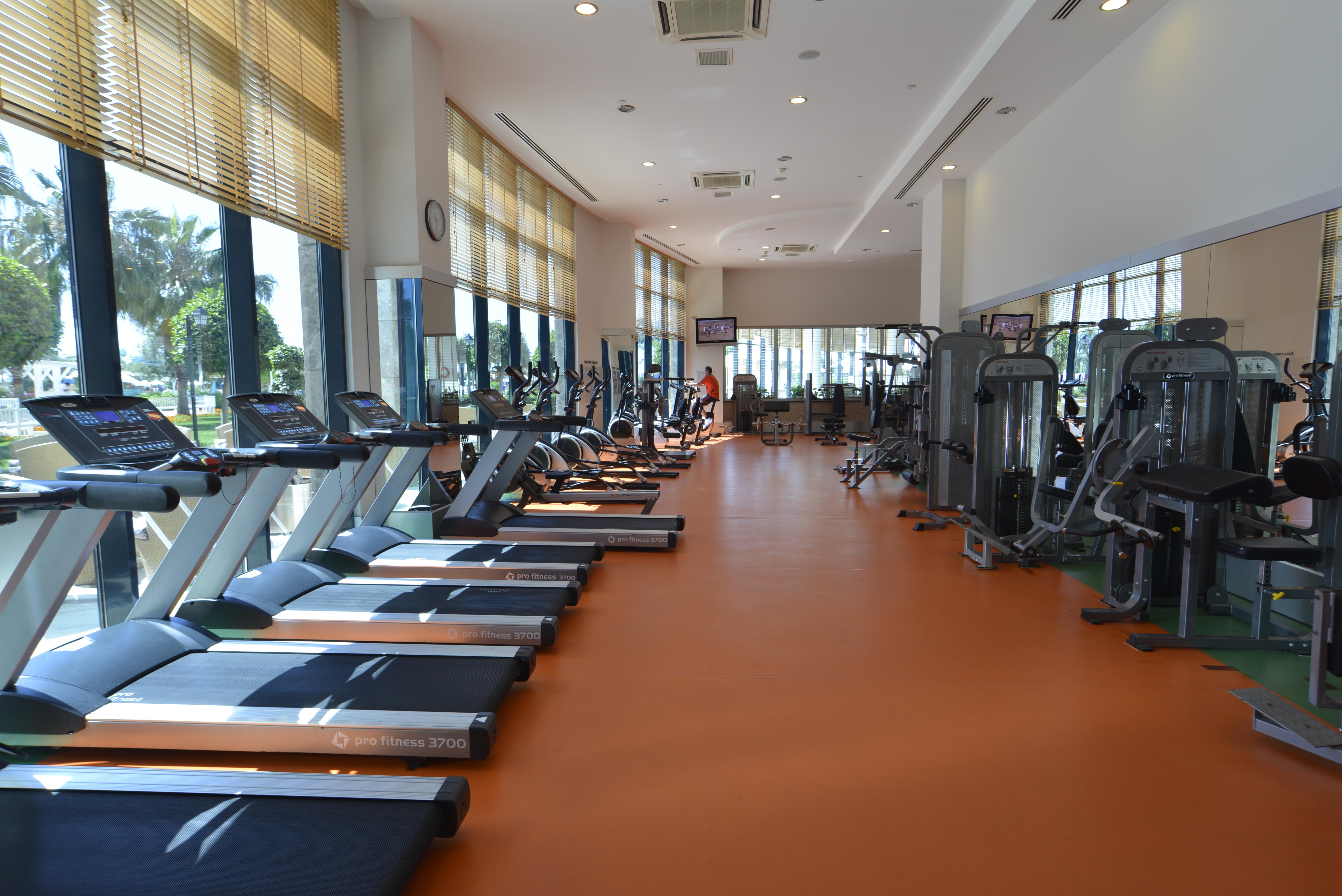 Baia Lara Hotel Antalya Exterior foto The gym at the hotel